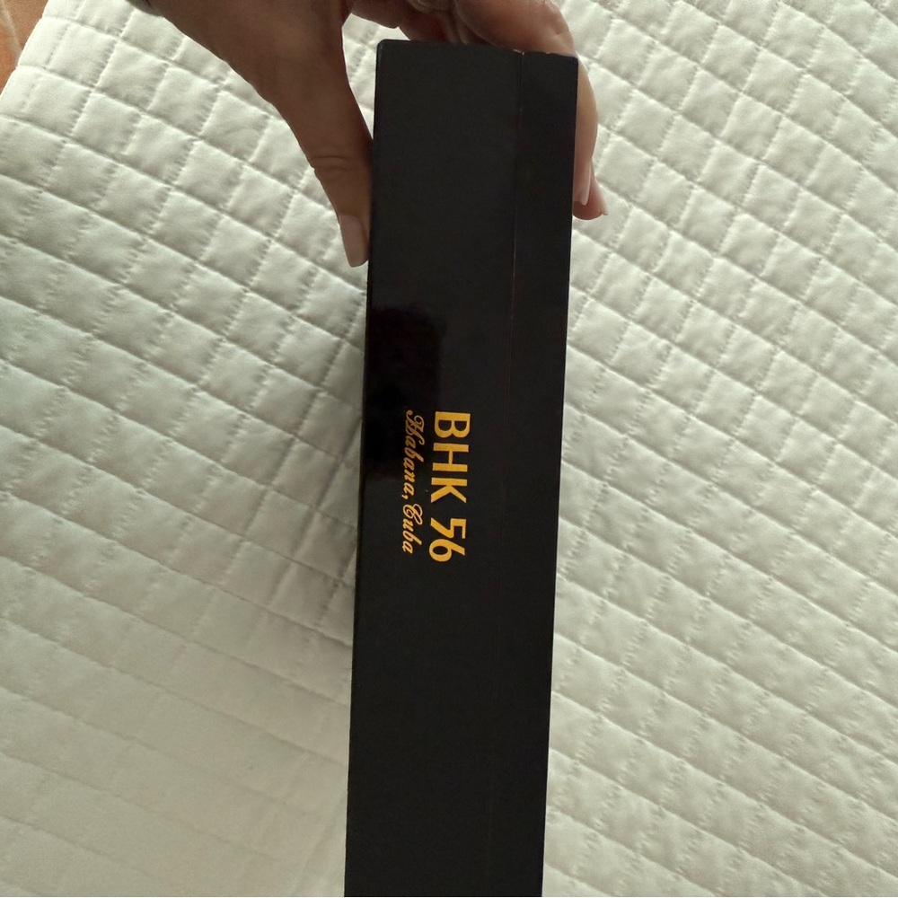 Cohiba Behike humidor Cigar Box BHK56 - Picture 11 of 13